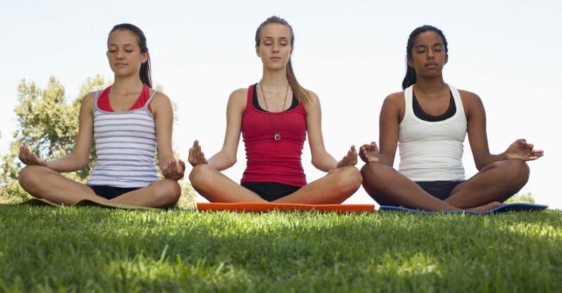 Yoga e Meditação para Crianças e Adolescentes – Online